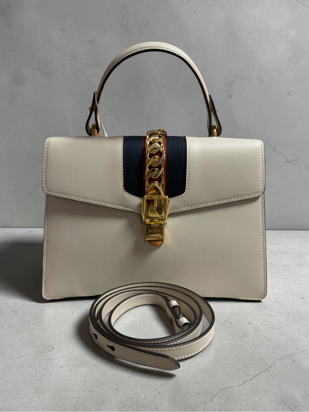Pre-Loved Gucci Sylvie Top Handle Web Chain White Leather Bag (Medium)
